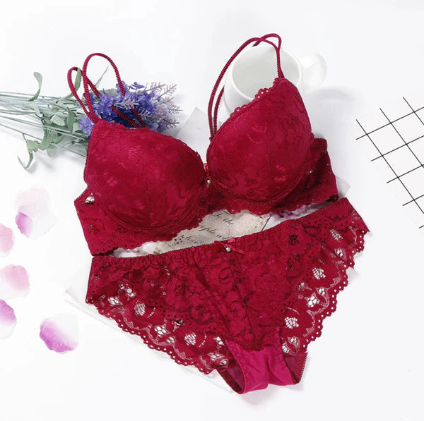 Pack of 3 Flourish Elegant Lace Bra & Panty Set – Push Up & Double Padded Comfort with Floral Detailing