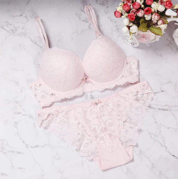 Pack of 3 Flourish Elegant Lace Bra & Panty Set – Push Up & Double Padded Comfort with Floral Detailing